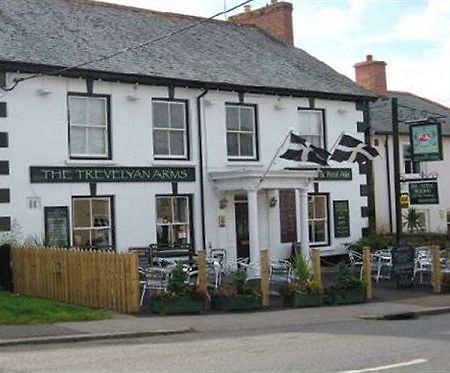 The Trevelyan Arms Hotell Penzance Eksteriør bilde